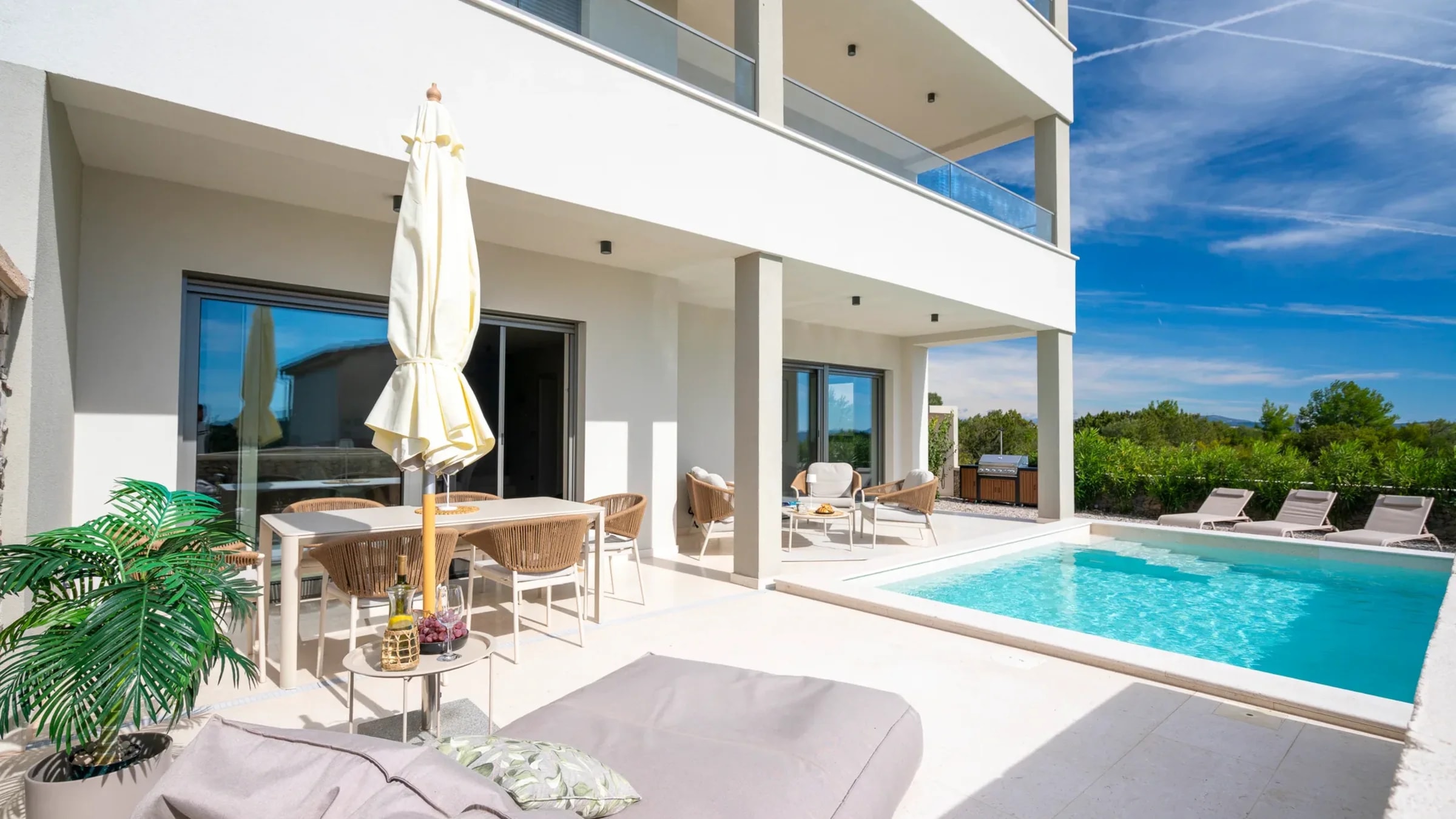 Apartment Tasca Terrasse mit Pool